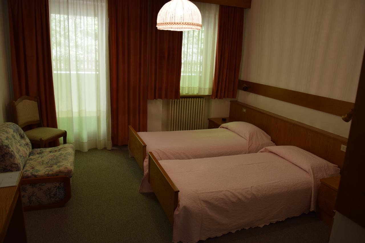 Hotel Alpenrose Alleghe Zewnętrze zdjęcie
